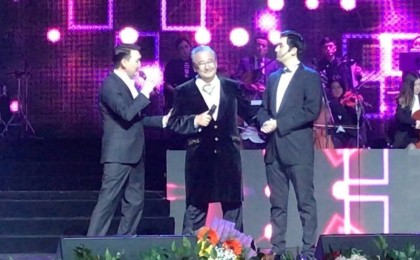 Нұрлан Өнербаев қос ұлымен ән шырқады (ВИДЕО)