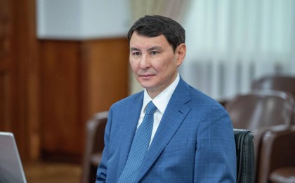 «Біз де адам баласымыз»: Қаржы министрі ипотекасы барын айтты