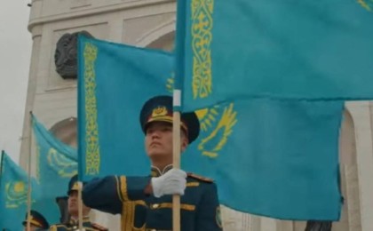 "Қазақстан" РТРК Республика күніне арнап "Атамекен" әніне бейнебаян түсірді