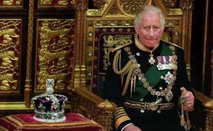 Ұлыбритания патшасы Карл III ауруханаға түсті