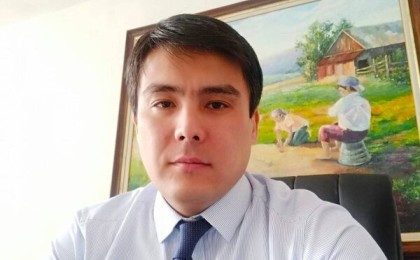 «Жаяу Мұса кім, Жанболат кім?»: саясаттанушы өзін Жаяу Мұсамен салыстырған Мамайды сынап тастады