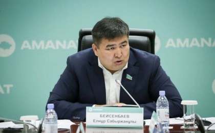 Қазақстанның экс-президенттерімен бір метрода отыратын күн туады – Мәжіліс депутаты