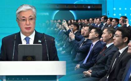 Батыл қадам, демократия мен мемқызметкерлер айлығы жайлы: Тоқаев жастармен кездесуде не деді