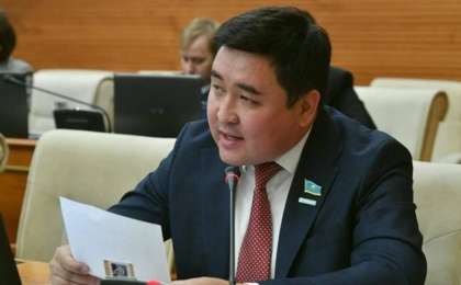 Қазақстанда жалған жарнама жасаған өнер жұлдыздары жазалануы керек – Депутат