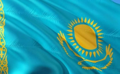 Тоқаев туға байланысты Қоянбаев бастаған челленджді қолдап, желіде пікір қалдырды