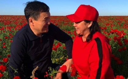 "Ол қолжетпес қыз болды". Рамазан Стамғазиев алғашқы махаббаты туралы айтып берді