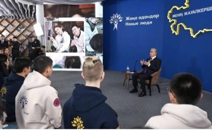 Жаңа адамдар: Жаңа елтаңбамыз жайлы ойланар кез келді