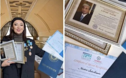 “Техас штатының құрметті азаматы": Мадина Сәдуақасова өнер жолындағы алған атақтарын көрсетті
