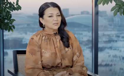 Димаш қазір ата-анасымен тұра ма? Светлана Айтбаева жауап берді