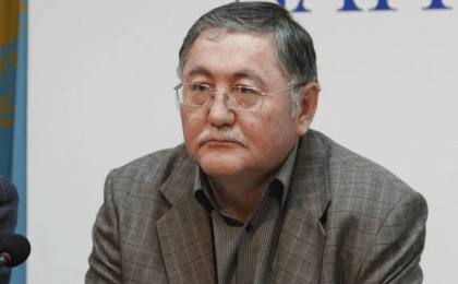 «Саяси ұстанымы үшін құрбан болған адам өте көп», Алтынбектің өліміне 18 жыл – Рысбек Сәрсенбайұлымен сұхбат