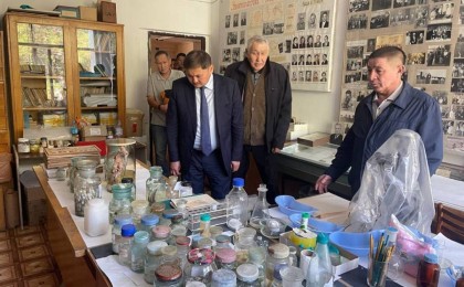 Что Глава государства Касым-Жомарт Токаев придает очень важное значение развитию научного потенциала нашей страны – Саясат Нурбек