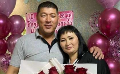 “Бір күнде 5 көмеш нан, 3 литр сүт аламын”: 12-ші баласын күтіп жүрген ақтөбелік келіншек бір күні қалай өтетінін айтып берді