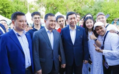 Мас күйінде көлік басқарған Amanat партиясы жастар қанатының экс-басшысы автокөлік жүргізу құқығынан айырылды