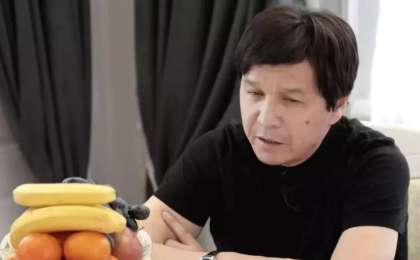 «Күйеу балаларыммен араласпаймын»: Абай Бегей көңілін қалдырғандарды кешірмейтінін айтты