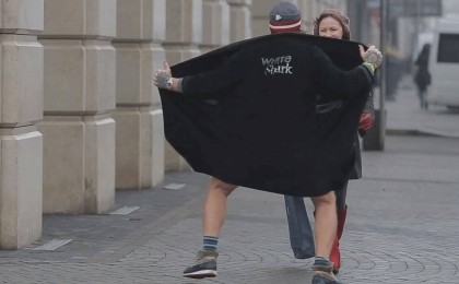 Семейде еркек жұртты сауда орталығында жыныс мүшесін көрсетіп шошытты