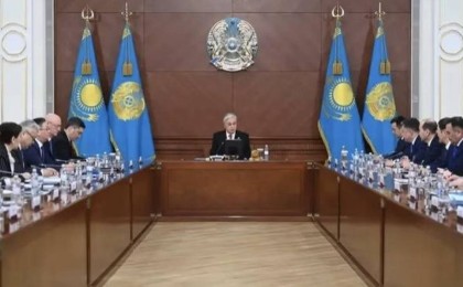 “Мемлекеттің орта есеппен әрбір бесінші азаматы әлеуметтік көмек алады” - политолог