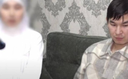 "Құранмен жынын шығарып жатырмыз". Әнші Кенжебек Нұрдолдай әйелін біреулер дуалағанын айтты