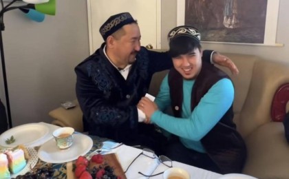 Нұрлан имам Филадельфияда екі жастың некесін қиды