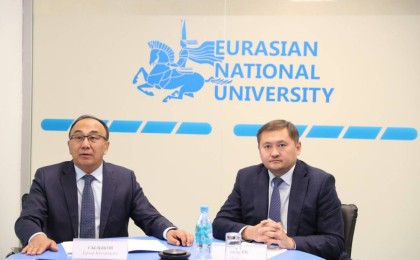 Общественные приемные начали работать в вузах Казахстана