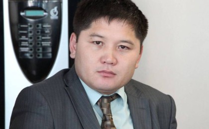 "Қазақстандықтар жұмақтағыдай өмір сүреді: журналист Ербол Мәндібек Президент сайлауына үміткер болатынын мәлімдеді