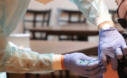 Bloomberg: Пандемияның аяқталуына 7 жыл қажет