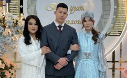 Әнші Ақбота Керімбекова ұлын үйлендіріп, келін түсірді