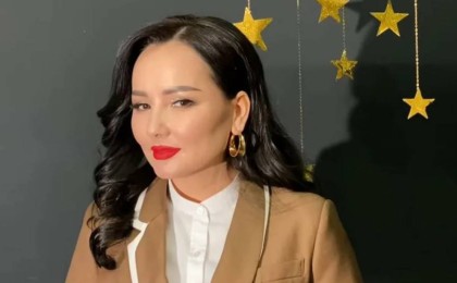 "Қайда барарын білмей жүрген орыстарды көріп көзіме жас келді" - Жазира Байырбекова