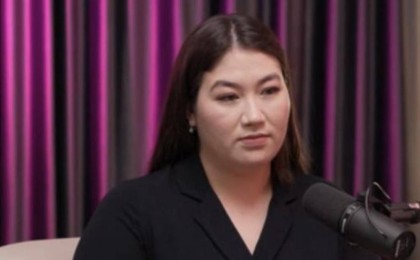 Актриса Ақерке Арыс ұлының диагнозына өзін кінәләйтынын мойындады