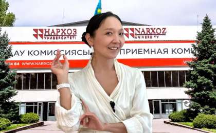 Бизнес-коуч студенттерге кәлимә дұғасын хормен айтқызған: Нархоз университетінде дау шықты