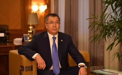 "Қазақи төзімділігіңізге сонда тəнті болғам"