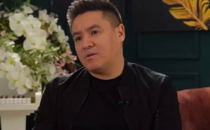 "Ауылдың қызы": Қайрат Түнтеков алғаш рет келіншегі жайлы айтты (Видео)