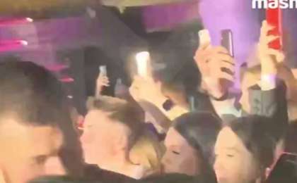 Танымал әншінің концертіне барған 71 жастағы әжей залда қайтыс болды