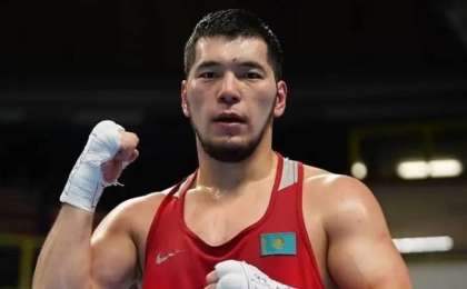 Танымал боксшы Айбек Оралбай екінші мәрте әке атанды