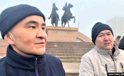 Макс Боқаев: Назарбаев біздің Конституциямызды дәретхана қағазына айналдырып жіберді