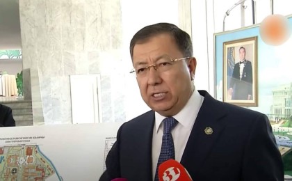 ҚазҰУ ректорының үстінен профессорлар мен мұғалімдер шағым түсірді