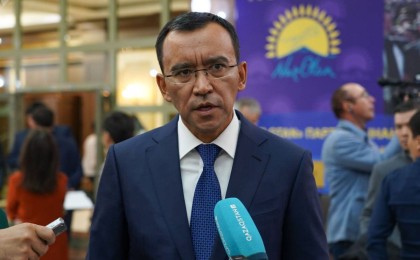 Ресей азаматтары Қазақстанға келгісі келсе шектемеуіміз керек – Әшімбаев