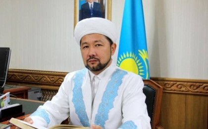 Бас мүфти журналистерге қысым көрсетті