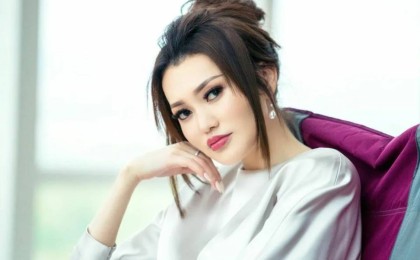 "Миллионермін": Ерке Есмахан қаржылық жағдайы туралы айтты