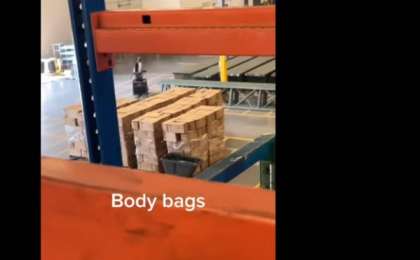 "Мәйіттерге арналған мыңдаған қап дайындалып жатыр". Видео қазақстандықтардың жағасын ұстатты