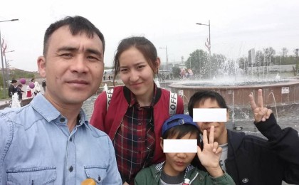 Үш баланың анасы перзенттерін пәтерге, көлік пен бизнеске айырбастады