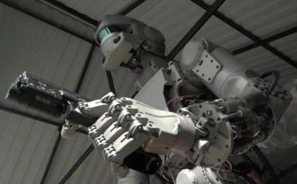 俄罗斯拟于2025年前组建战斗机器人部队