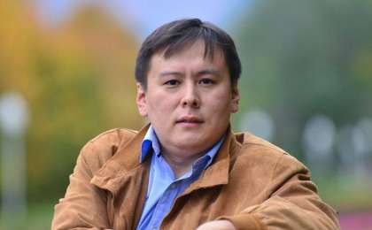 Жанболат Мамай: Бізде бір адамның саясаты ғана бар. Диктаторлар жай кетпейді