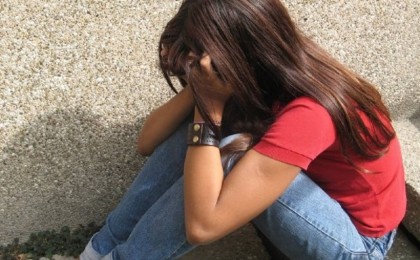 Қызылорда облысында 13 жастағы қызды ауылдастары жабылып зорлаған (ВИДЕО)