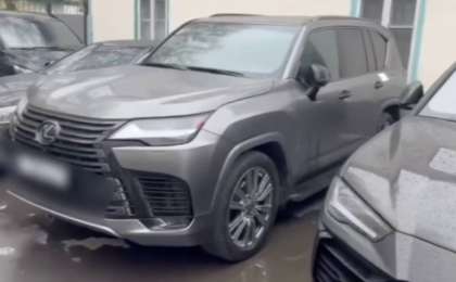 Lamborghini, Mercedes, асыл тұқымды жылқылар: депутат бюджет қажысын жымқырды деген күдікке ілінді