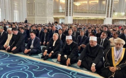 Бас қаланың аты ауысқан күні Назарбаев Бас мешітке келді... Бұл туралы депутаттар не дейді?