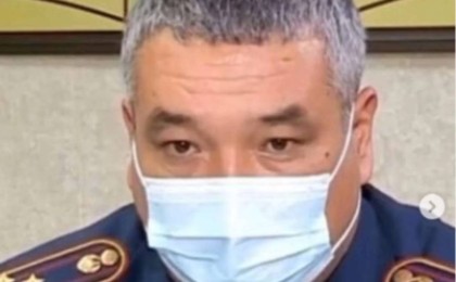 Шымкентте қол астындағы қызметкерлерден құлаққап пен сағат сұратқан полковник сотталды