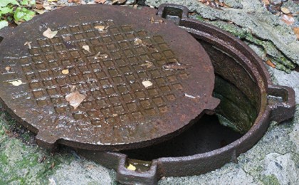 Шымкентте кәріз құдығында 3 жыл жатқан әйелдің мәйіті табылды (ВИДЕО)