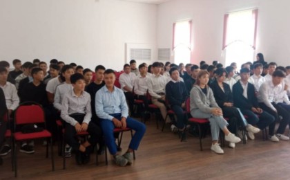 Көкшетауда жастармен кездесу өтті