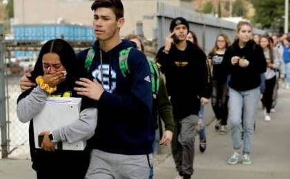 美国加州一高中发生枪击案致2死4伤