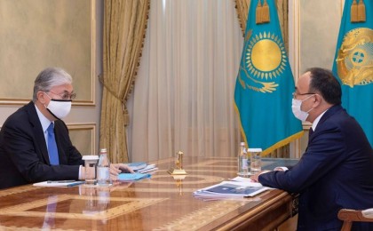 Тоқаев оқытушысы 600 мың тг. айлық алатын Ұлттық университет ректорын қабылдап, тапсырмалар берді